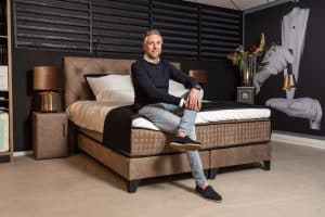 beste topper matras uitproberen in showroom Arnhem
